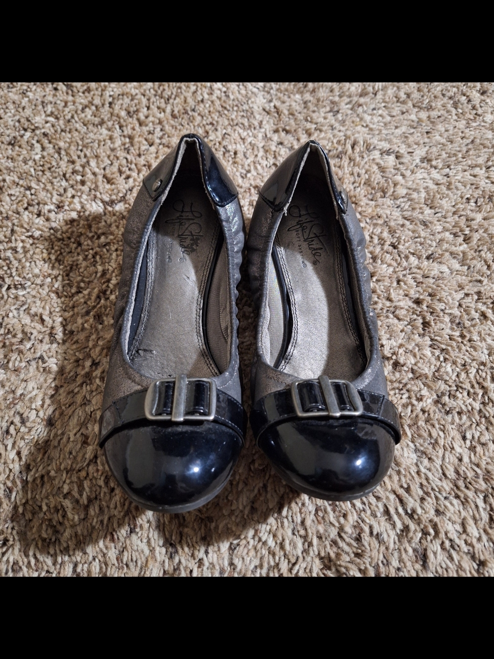 LifeStride Soft System Fran Metallic Silver & Black Buckle Flats Size 8 M